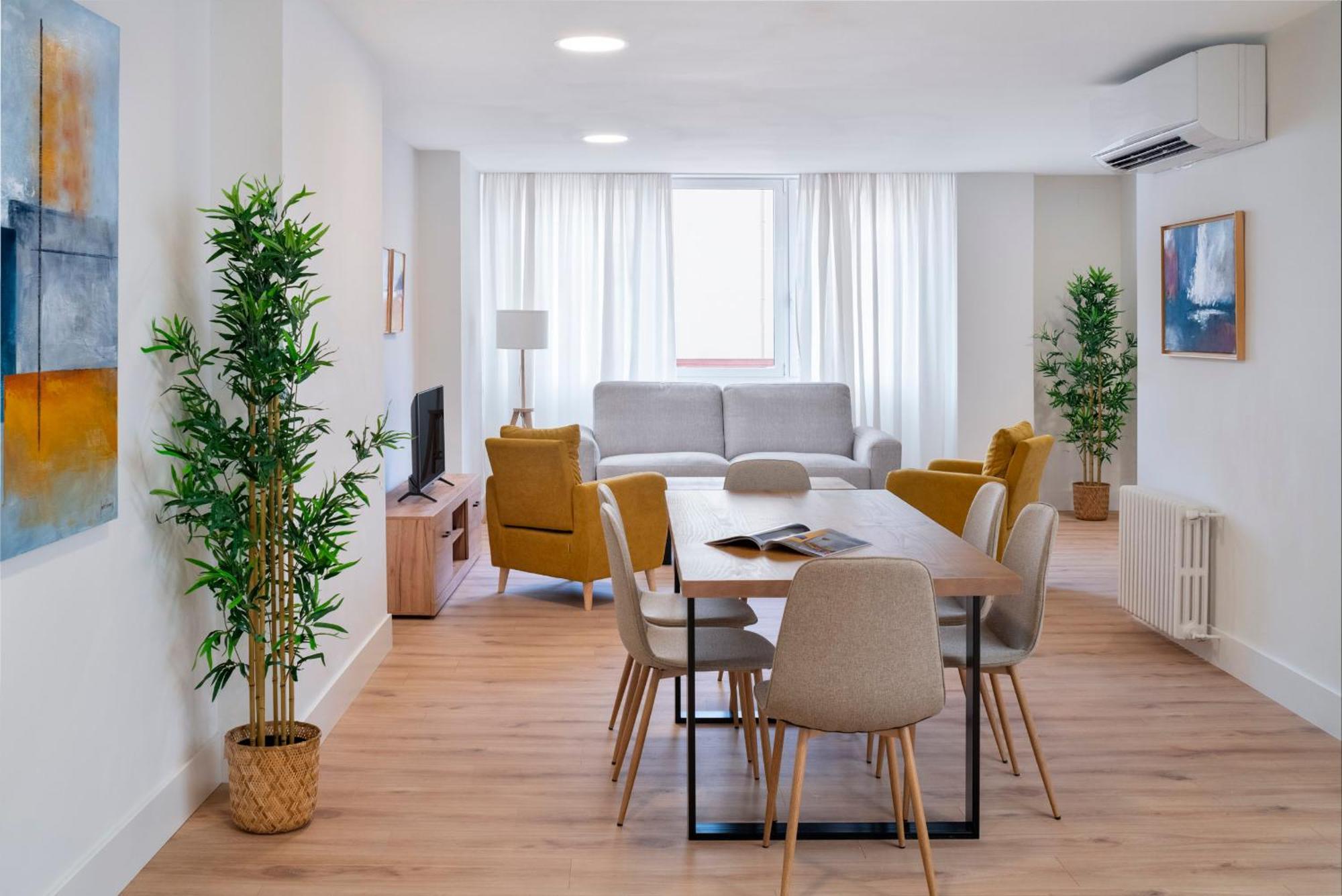 Magno Apartments Principe เซบีญา ภายนอก รูปภาพ